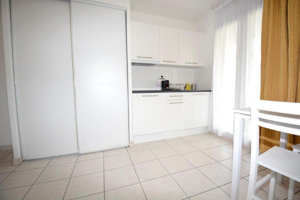 Palais Des Domes Piscine Et Parking Apartment นีซ ภายนอก รูปภาพ